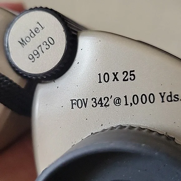 Simmons Spectrum Compact Binoculars with Case Model 99730 - Picture 8 of 8